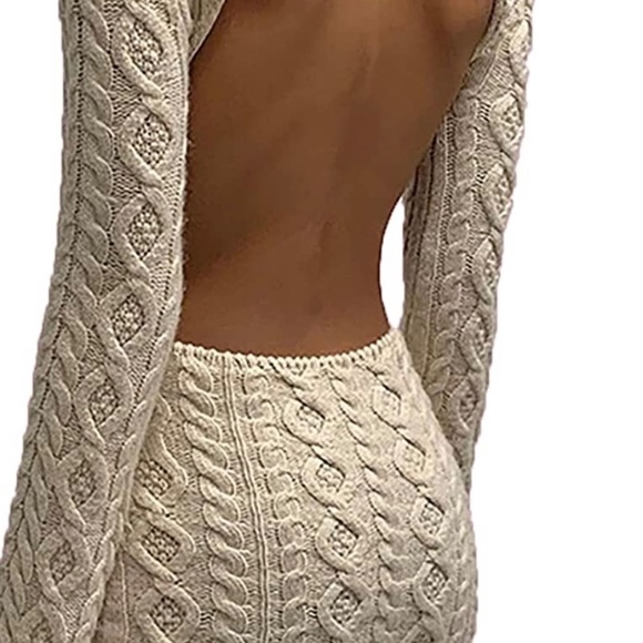 Turtle Neck Cable Knit Backless Dress - Picture 5 of 6